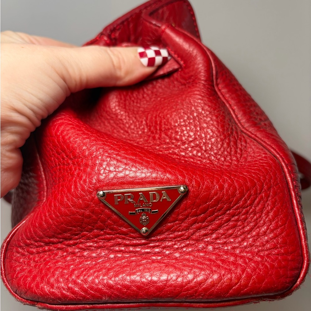 Prada Vitello Easy Red Leather East West Shoulder Bag - Picture 9 of 16